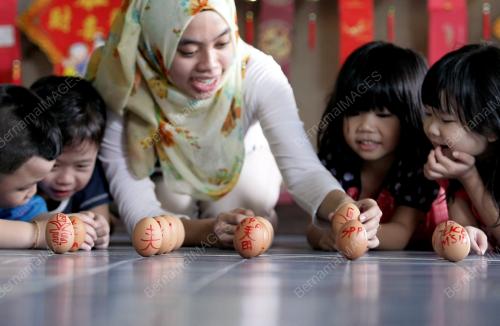 SK01_04022015_TELUR_BERDIRI