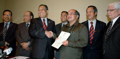 TAN SRI ABDUL AZIZ MOHD YUSOF
