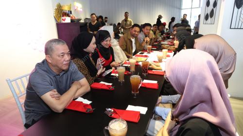 DATUK SERI FADILLAH YUSOF