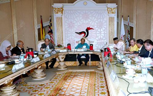 TAN SRI ABANG JOHARI TUN OPENG