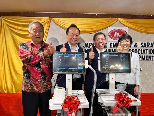 DATUK SERI DR SIM KUI HIAN