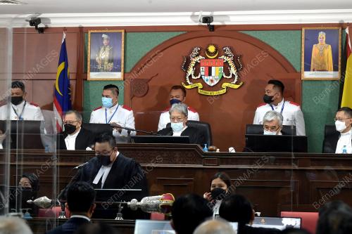 TAN SRI ABANG ISKANDAR ABANG HASHIM