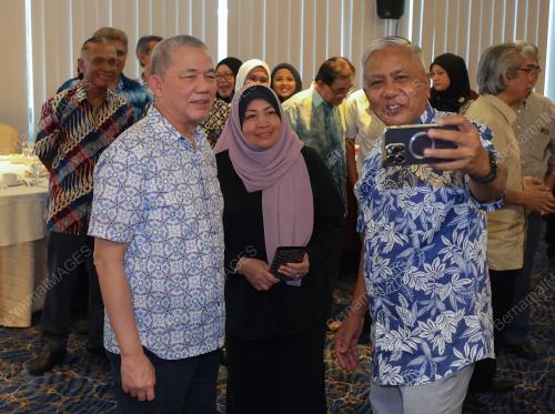 DATUK SERI FADILLAH YUSOF