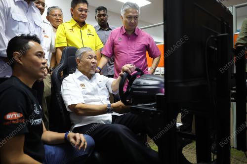 DATUK SERI DR AHMAD ZAHID HAMIDI