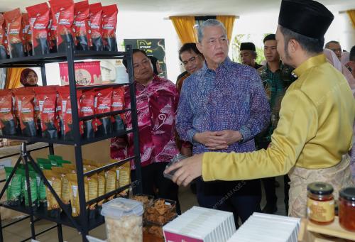 DATUK SERI FADILLAH YUSOF