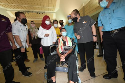 DATUK AMAR DOUGLAS UGGAH EMBAS
