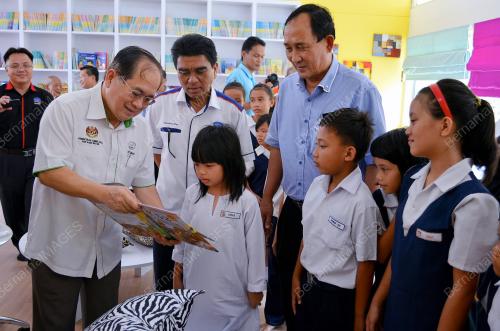 SK01_06102012_NANGA_LAWIH