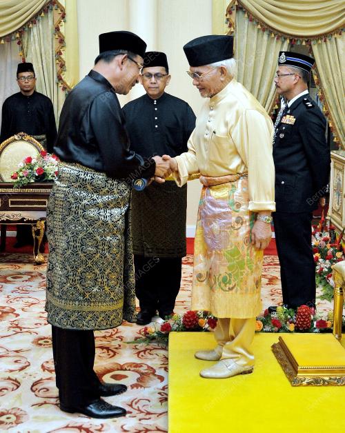 SK01_07052017_ANGKAT_SUMPAH