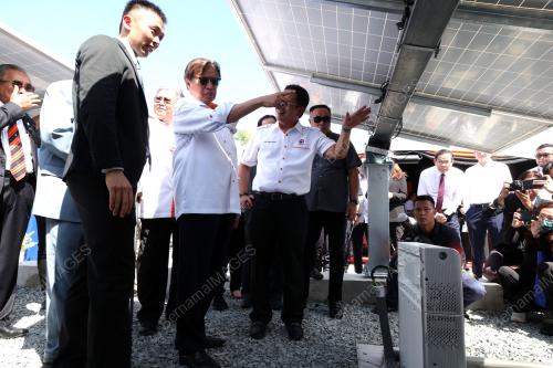 TAN SRI ABANG JOHARI RUN OPENG