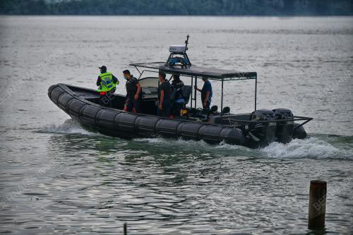 OPERASI MENCARI LIMA PEMANCING HILANG