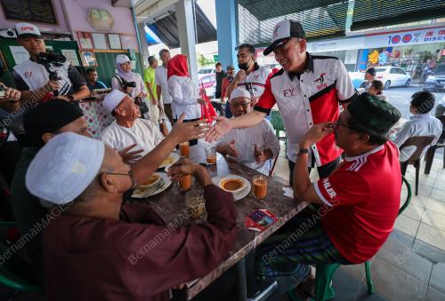DATUK SERI FADILLAH YUSOF