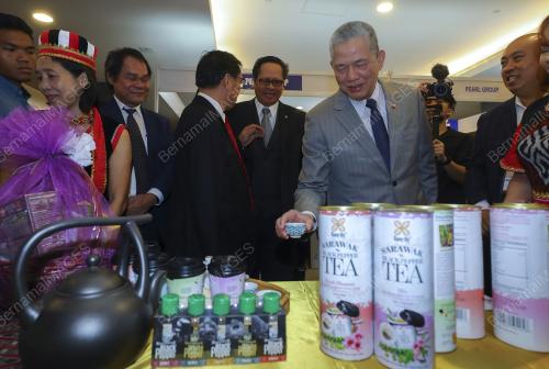 DATUK SERI FADILLAH YUSOF