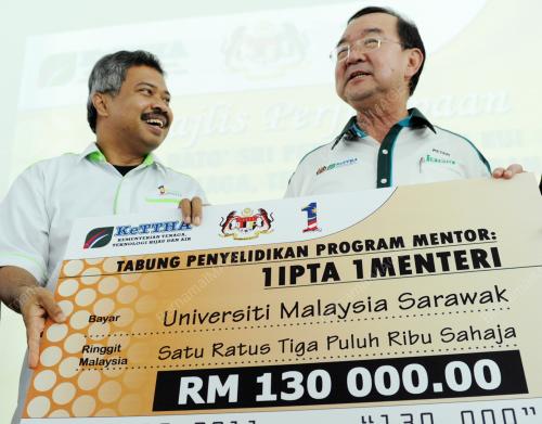 DATUK SERI PETER CHIN FAH KUI
