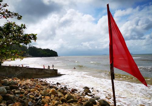AMARAN LAUT BERGELORA