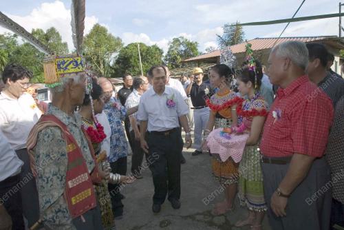 JOSEPH SALANG GANDUM