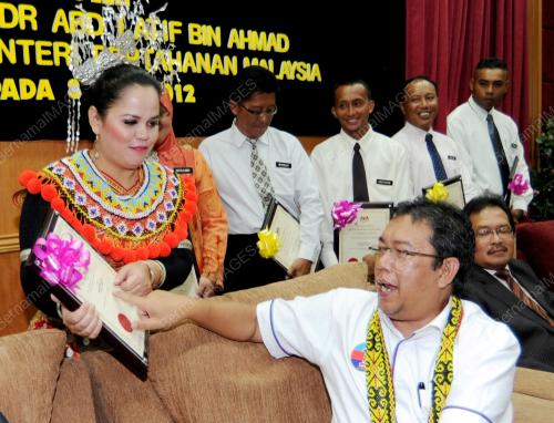 SK01_08062012_CEMERLANG