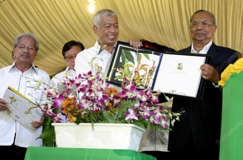 SK01_09022015_ADENAN_DBKU