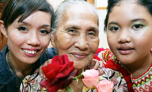 HARI IBU