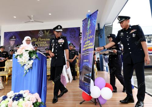DATUK MOHD AZMAN AHMAD SAPRI