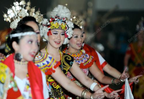 SK01_10092012_PELANCONG