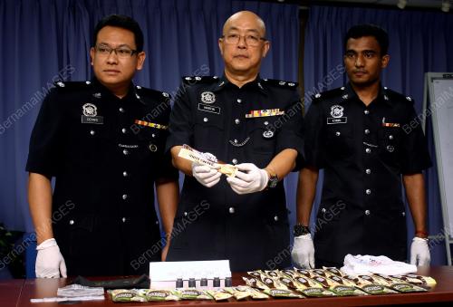 SK01_11032015_POLIS_DADAH