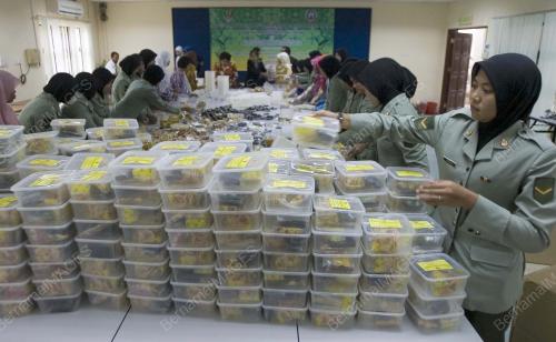 KUIH_RAYA
