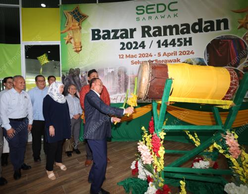 TAN SRI ABDUL AZIZ DATUK HUSAIN