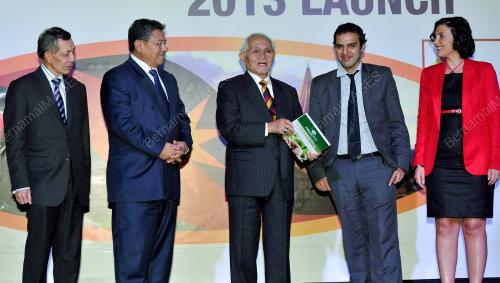 SK01_12062013_BUKU_INVESTOR