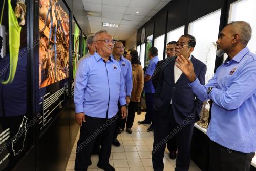 DATUK SERI MOHAMED KHALED NORDIN
