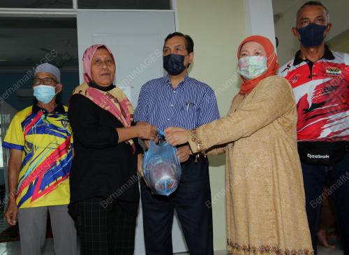 DATUK SERI NANCY SHUKRI