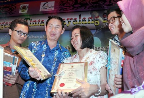 SK01_12112013_TINTA_KENYALANG