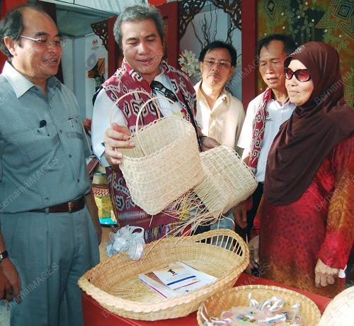 AWANG TENGAH ALI HASAN