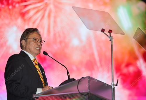 TAN SRI ABANG JOHARI TUN OPENG