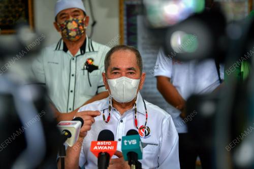 DATUK SERI DR WAN JUNAIDI TUANKU JAAFAR