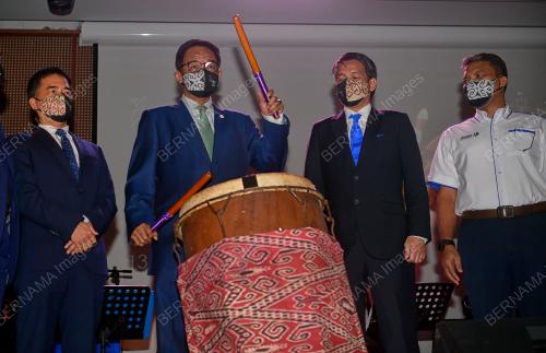 DATUK SERI ABDUL KARIM RAHMAN HAMZAH