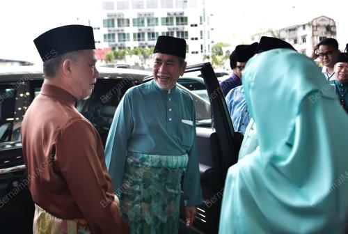 DATUK SERI FADILLAH YUSOF