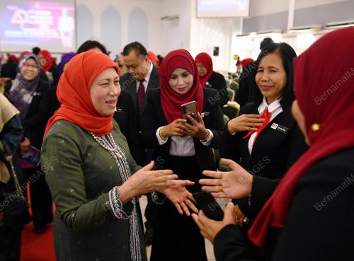 DATUK SERI NANCY SHUKRI