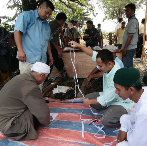 WARIS_KAPAN