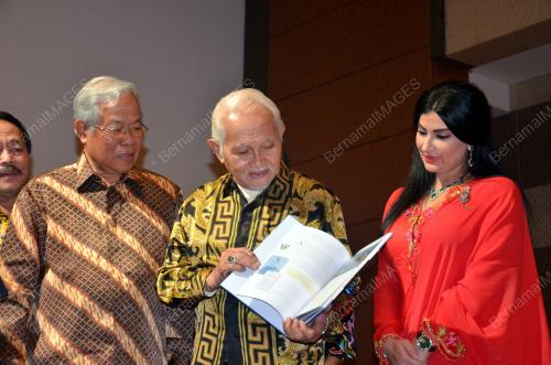 SK01_13102013_TAIB