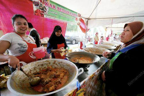 SK01_14082012_BAZAR
