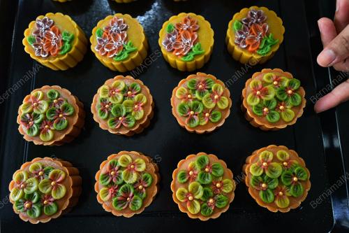 SK01_14092019_KUIH_BULAN