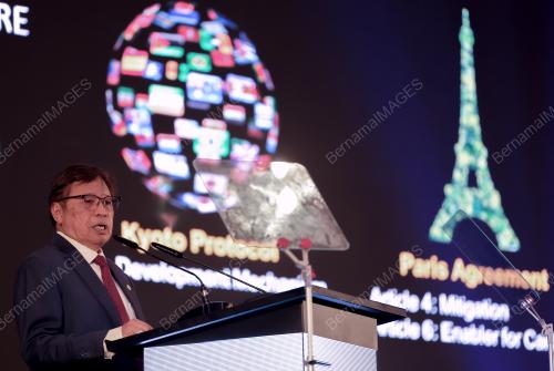 TAN SRI ABANG JOHARI TUN OPENG