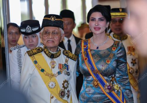 TUN ABDUL TAIB MAHMUD