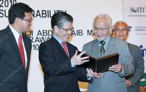 ABDUL TAIB MAHMUD