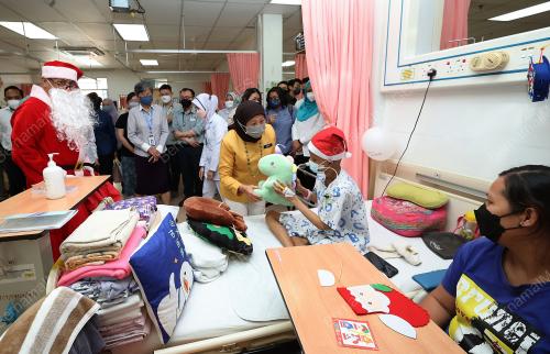 DATUK SERI NANCY SHUKRI