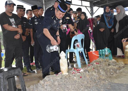 DATUK MANCHA ATA