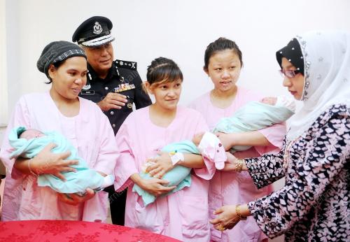 SK01_16042012_BAYI_POLIS