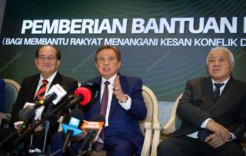 TAN SRI ABANG JOHARI TUN OPENG