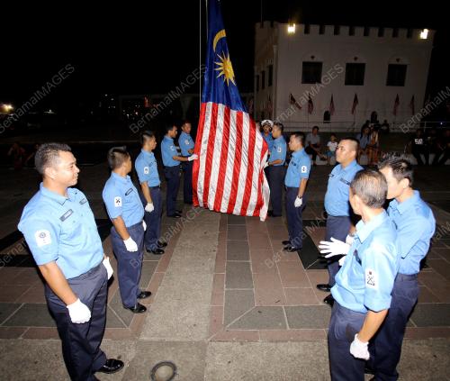 SK01_16082013_JALUR_GEMILANG
