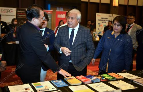 DATUK AMAR AWANG TENGAH ALI HASAN